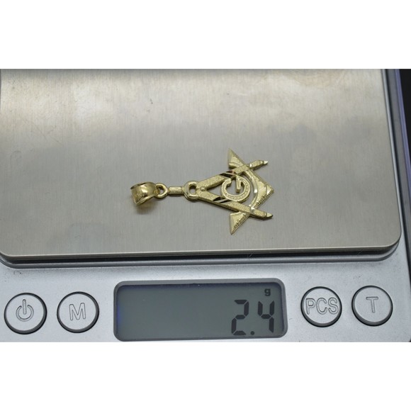 Real 10K Solid Yellow Gold Turtle Shiny Freemason Masonic Charm Pendant - Picture 6 of 7